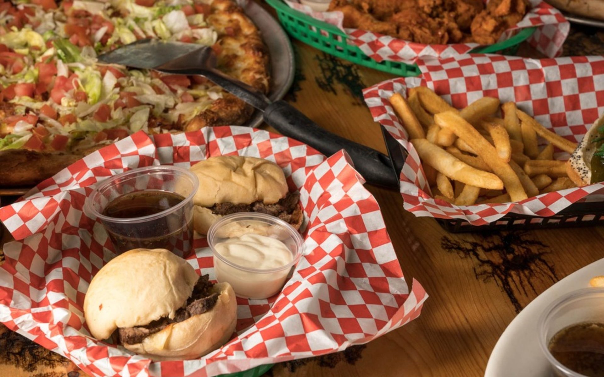 Best Bar and grill around El Rancho, CO